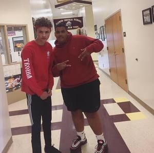 Meet your Posher, Dion